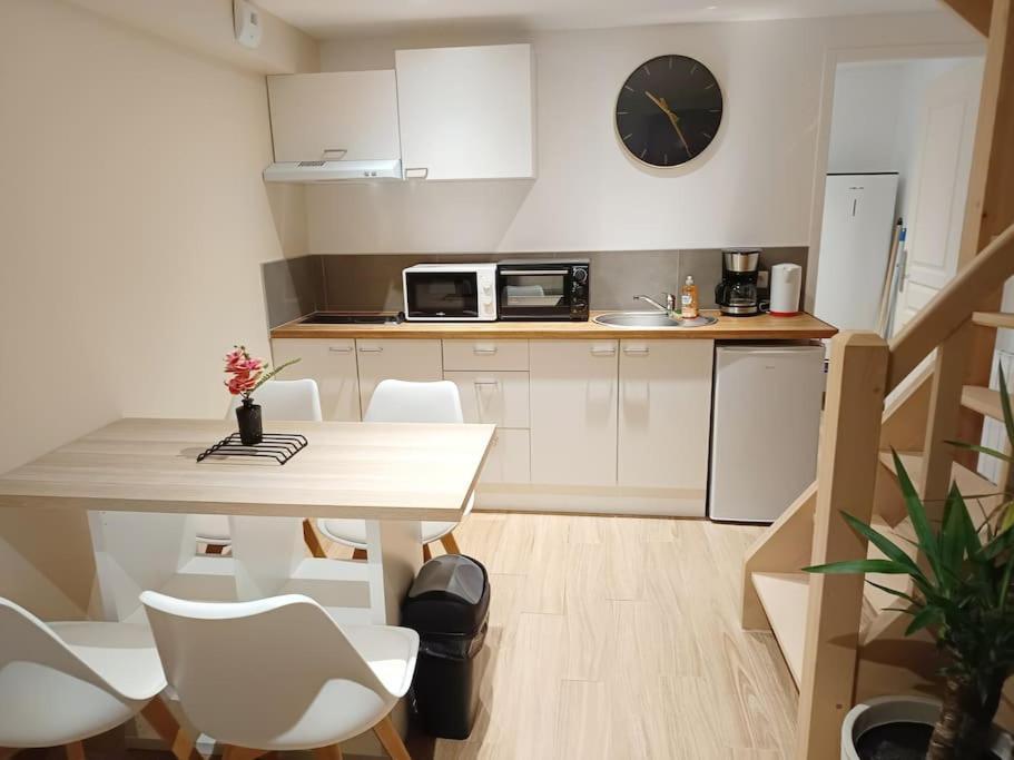 Le Petit Cocon Apartment Pont-l'Eveque  Luaran gambar